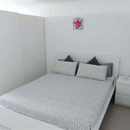 Comfort E Semplicita In Apartament *